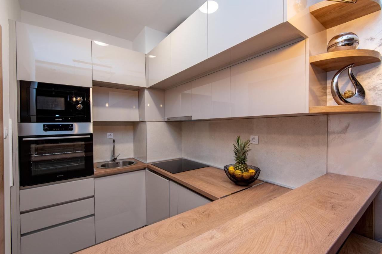 S&S Apartment Becici บุดวา ภายนอก รูปภาพ